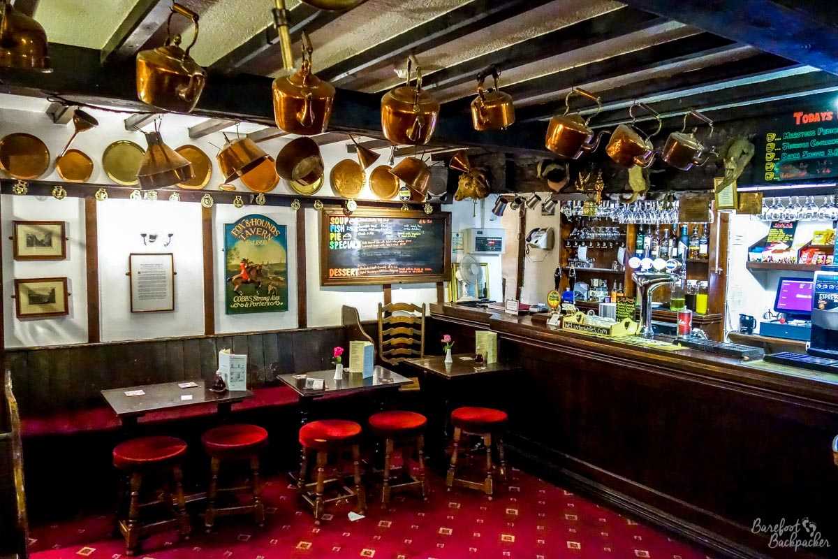 The bar in the Strines Inn