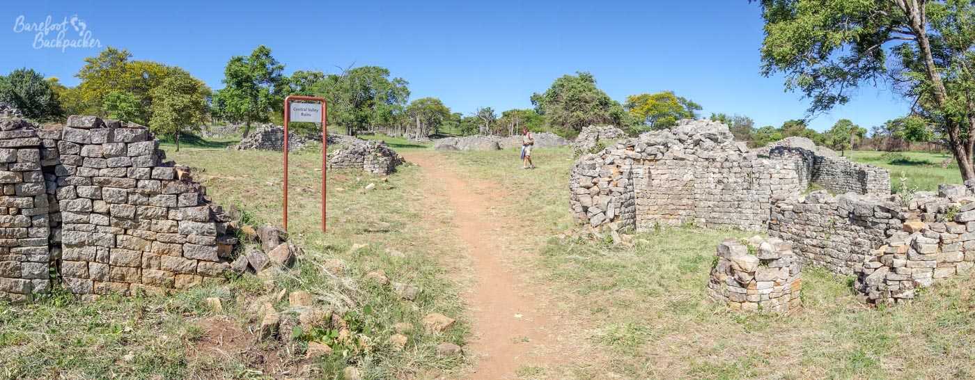 Panoramic view of part of the Valley Ruins.