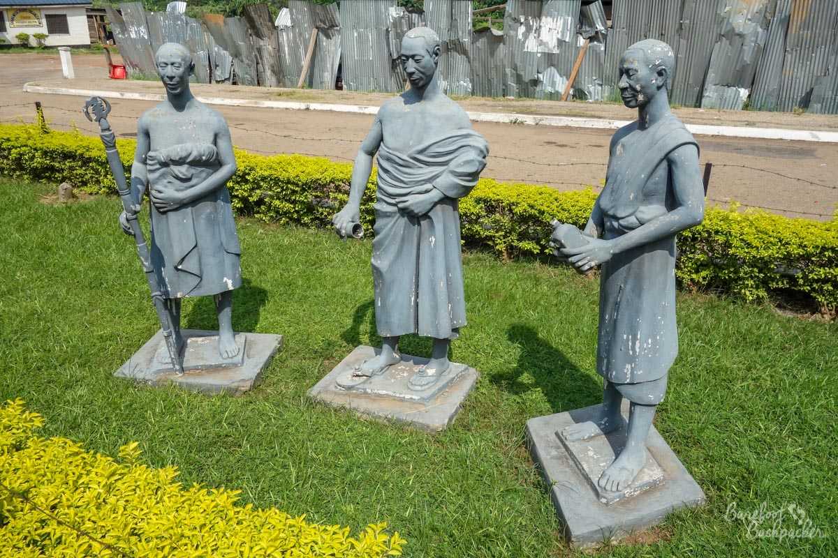 Statues of Ashanti people